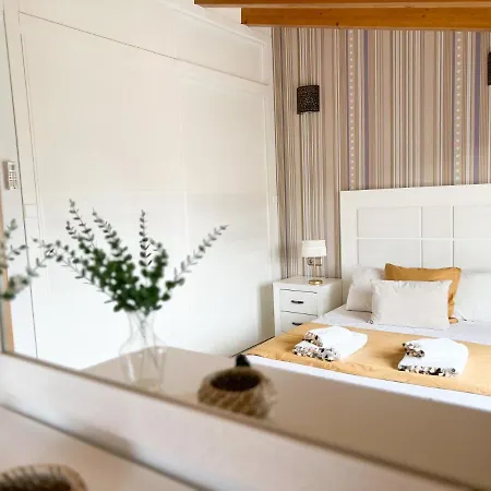 Casa Vista Sierra * 하라이스 데 라 베라